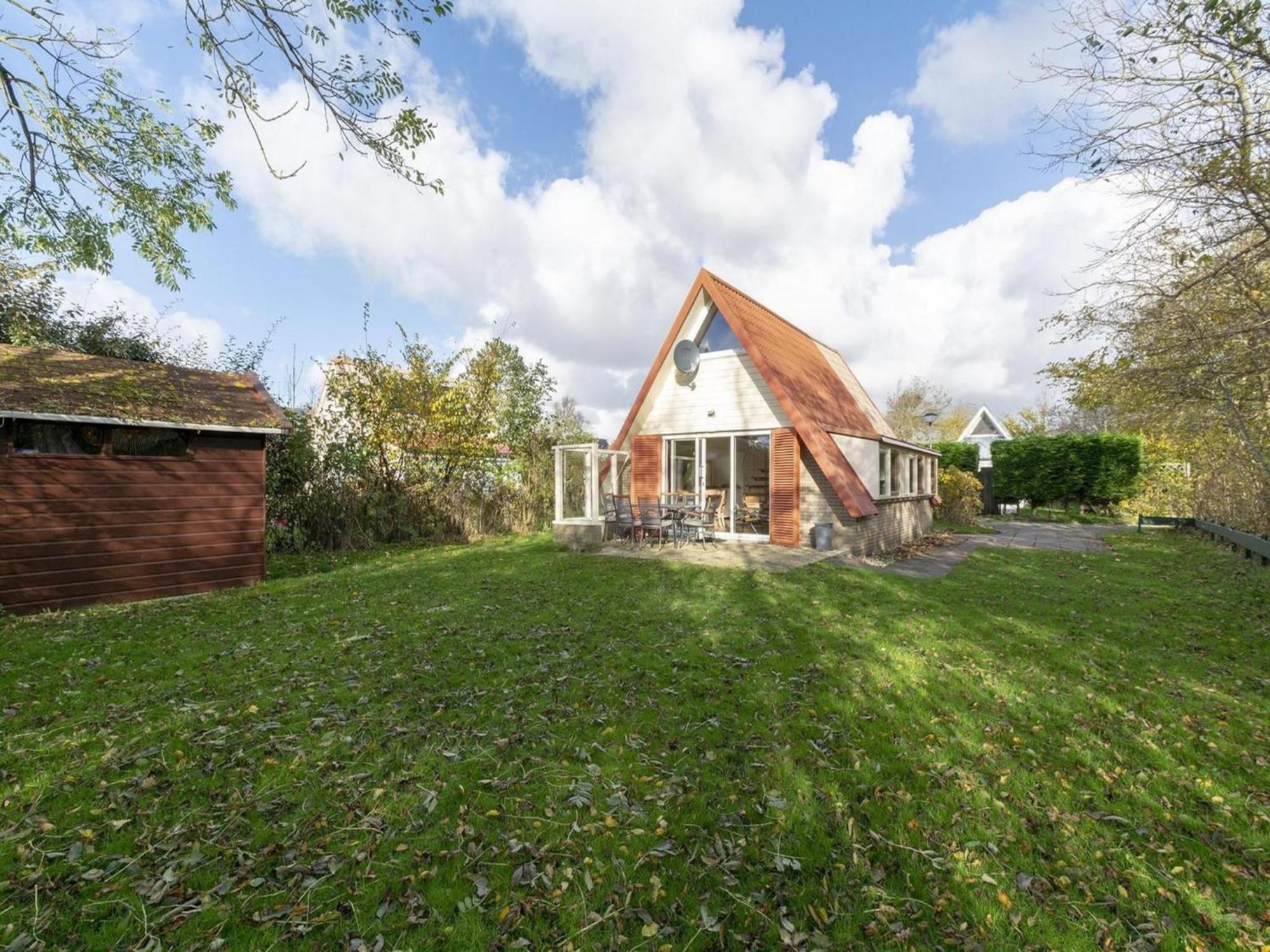 Alluring Home With Garden カラントスウオーフ エクステリア 写真